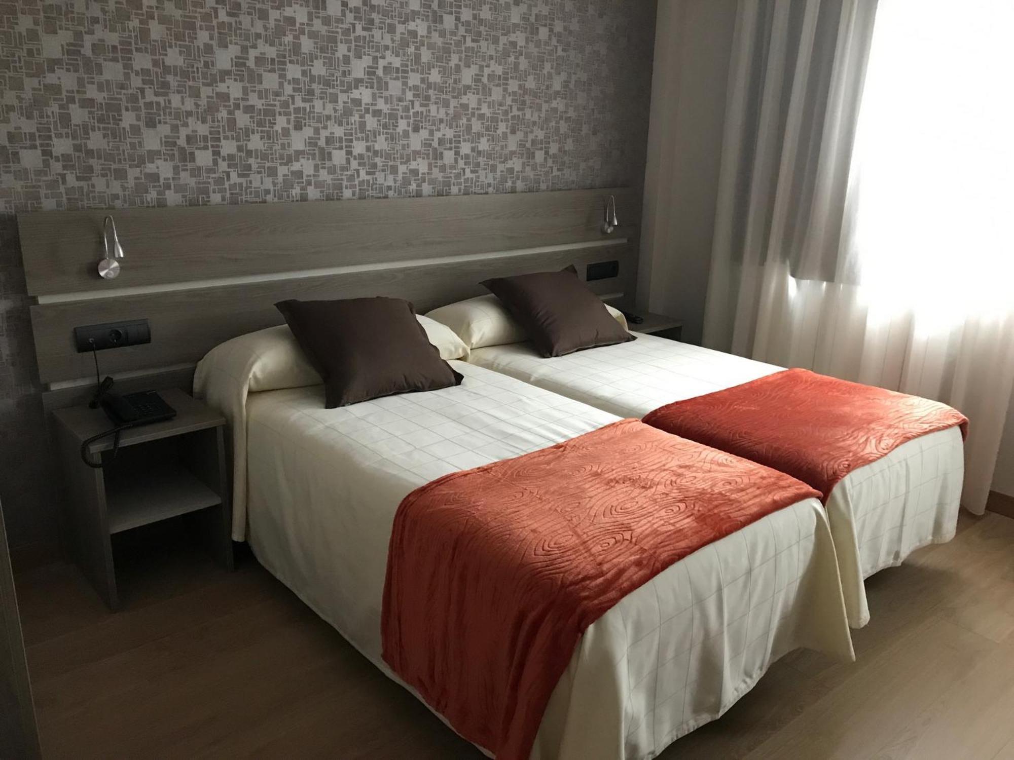 Hotel Mercedes Camargo Cameră foto